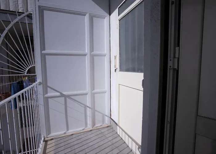 Etna Sea House Bed & Breakfast 4*