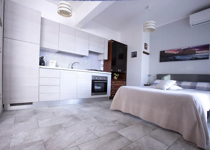 Bed & Breakfast Etna Sea House 4*