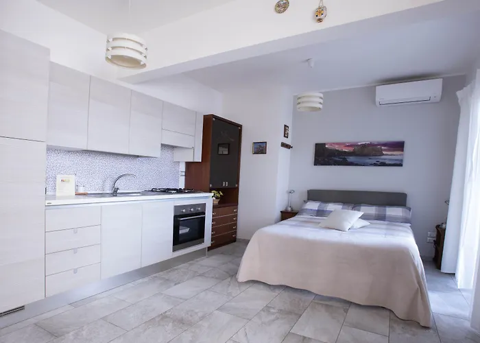 Bed & Breakfast Etna Sea House 4*