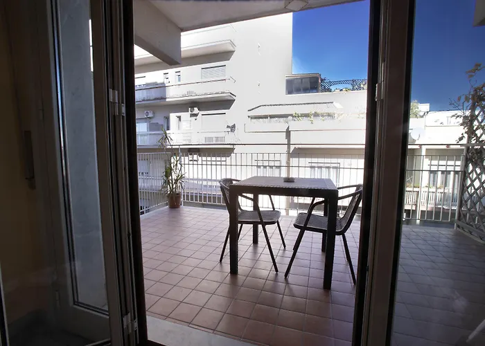 Etna Sea House Bed & Breakfast 4*